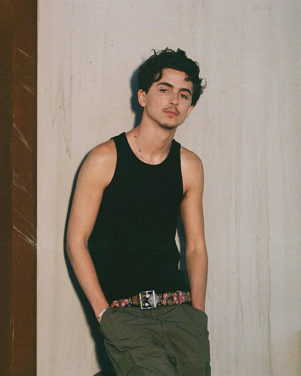 timotheeupdates's tweet image. Timothée Chalamet photographed by Aidan Zamiri for Cash App. 📸