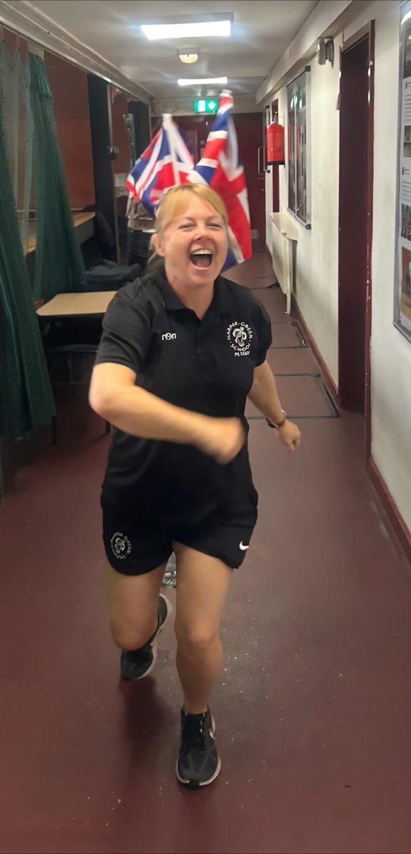 HarperGreen's tweet photo. I mean …. how could students not be enthused with our very own Mrs Knight leading our #justdance sessions. Looking at this, not sure who enjoyed it more 🤣! #StaffandStudentCommunity #Harperfamily #Weloveourschool #CultureDay #Proud #WAH #WAHweek @HarperGreenPE1 https://t.co/vgBqby00aN