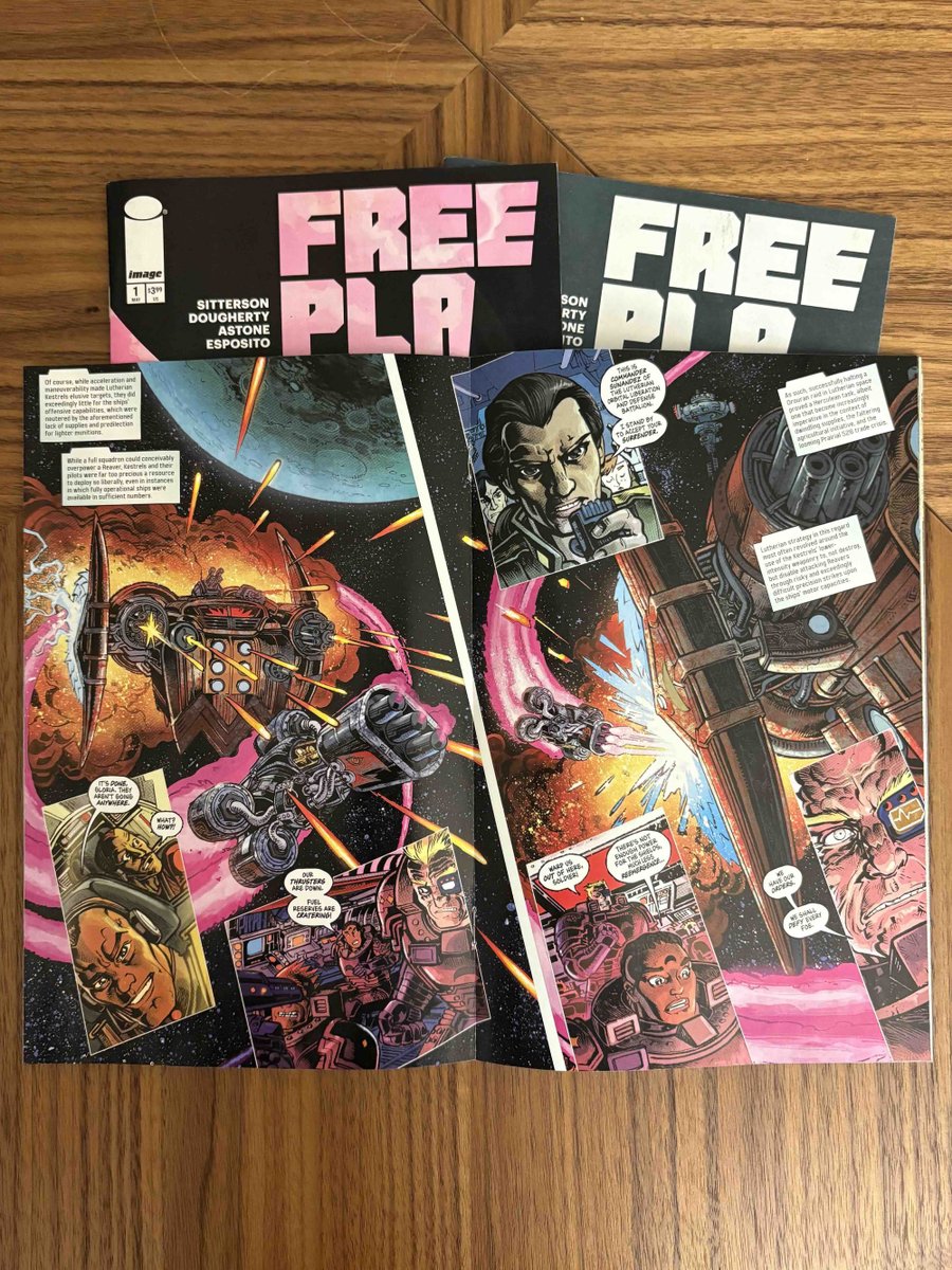 aubreysitterson's tweet image. In comic shops now: FREE PLANET #3, featuring a space dogfight that MUST be experienced in the periodical format because it requires that you BARREL ROLL with us.
Full preview: bit.ly/OrouranAttack