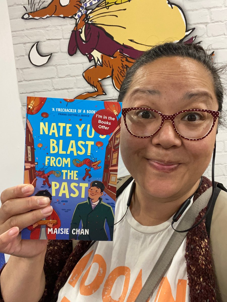 My books don't normally make it into supermarkets or WH Smiths BUT my new one is in some WH SMITHS! I'm shooketh! Glasgow Sauchiehall Street and Argyle Street both have signed copies!