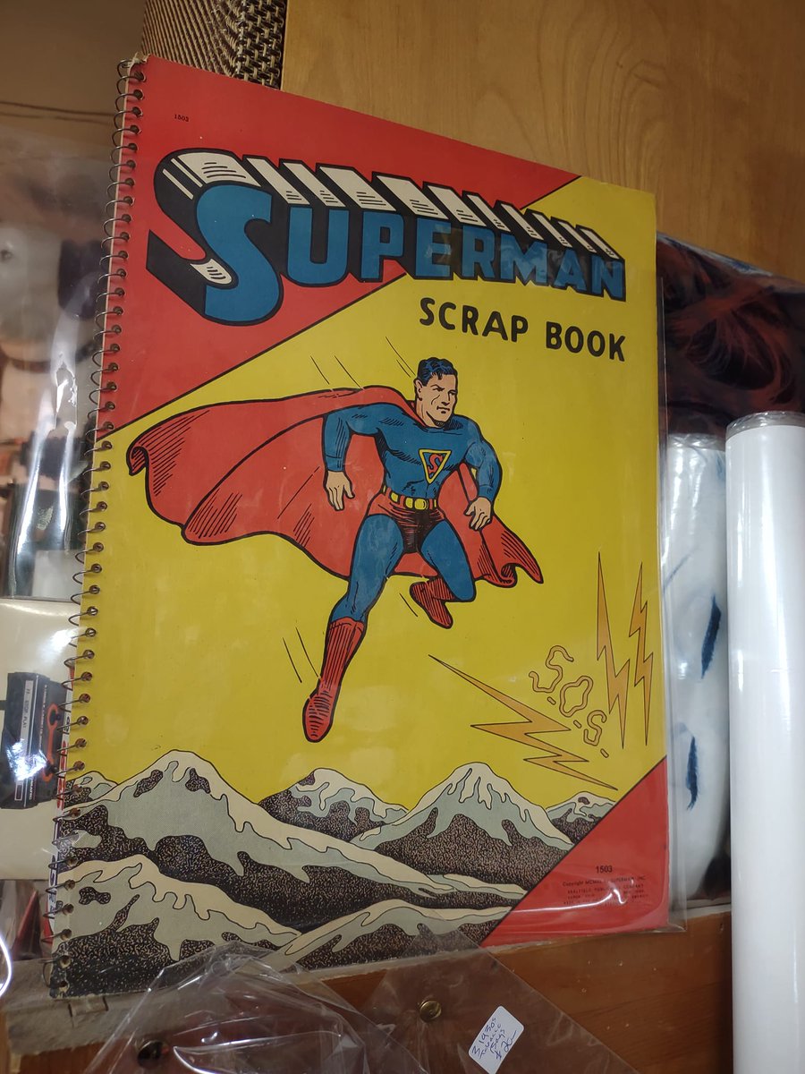 UnionGapWA's tweet image. #SmallTownTourismChat a9 - That 70's Shoppe/Somewhere in Time in Union Gap always has some 'super' finds. See what we did there! LOL.