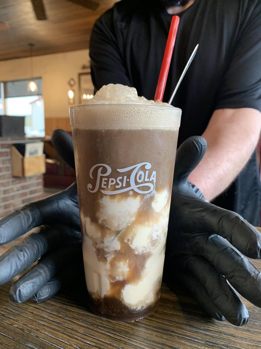 UnionGapWA's tweet image. #SmallTownTourismChat A8 - we love places like Major's and Jean's Cottage Inn and Miner's that offer great milkshakes and summer drinks!