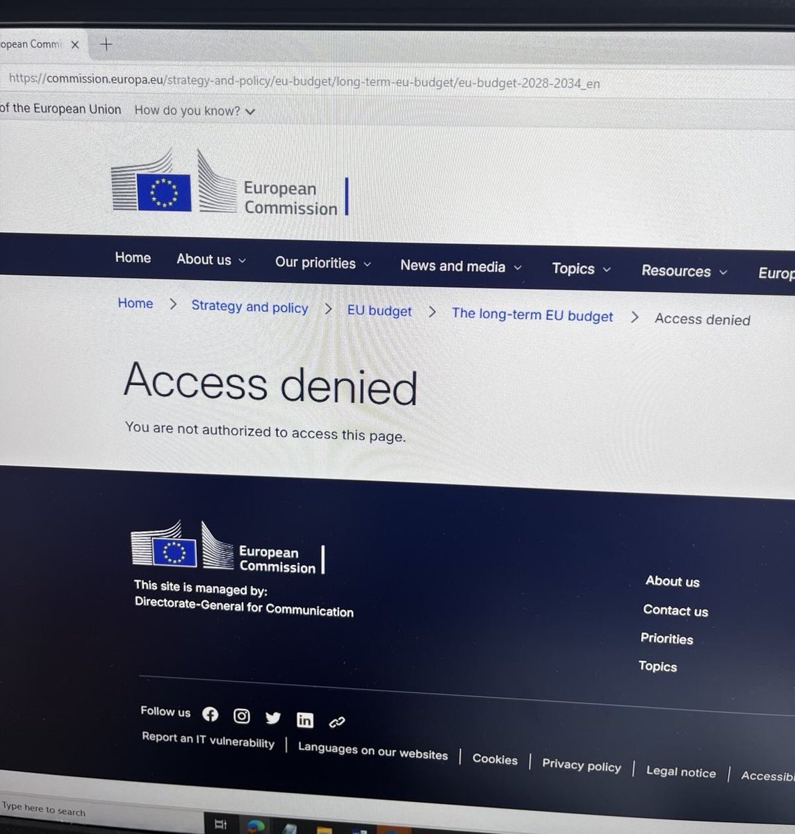 ondrejkrutilek's tweet image. Představení nového víceletého rozpočtu EU: Tak tohle se Komisi fakt nepovedlo! 👎
Nejdříve se opakovaně protahuje jednání kolegia komisařů, potom komisař Serafin běží do rozpočtového výboru Evropského parlamentu, aby dle dohody nejdříve informoval europoslance. Mezitím začne…
