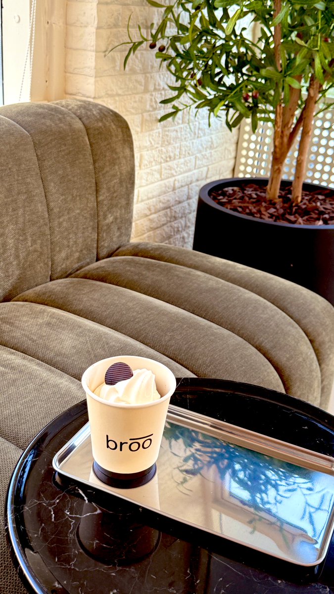 lolol202020's tweet photo. بالحر؟

ما يبيلها إلا بروو سموذي افوقاتو  يبرّد عليك 😉
من مقهى broo coffee بروو
وجربت جديدهم كوكيز مع ايسكريم مكس ولا أروع 👌🏻😋

الكوكيز يتحضر فريش في المحل 🍪

محاصيلهم فاخرة ويقدمون قهوة ديكاف ☕️

موقعهم  حى عرقة 📌
https://t.co/w8ew8UwuBj https://t.co/ZNstbGZv8S