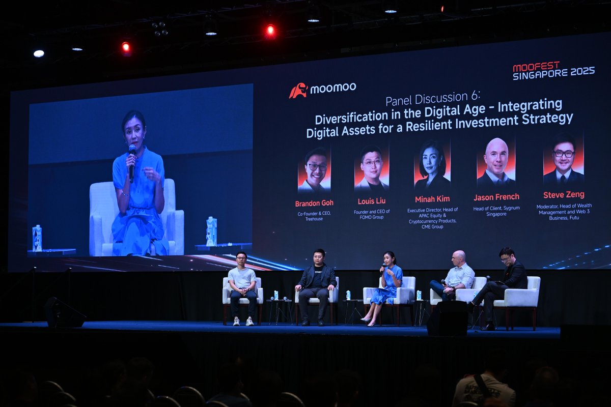 CMEActiveTrader's tweet image. Great energy at the #MooFest panel last week. 🔥
Our own Minah Kim broke down how regulated products are the access point to tokenization, helping to connect traditional finance with Web3. 🚀
The future is integrated. ➡️ spr.ly/60144Cy2A