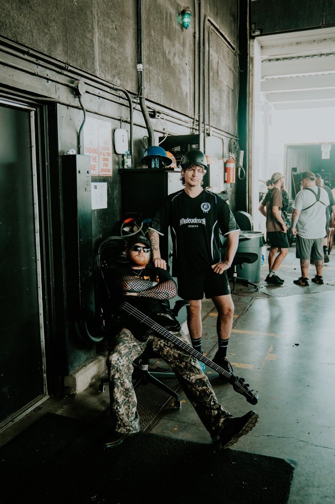 AlphaWolfCVLT's tweet image. We don’t like to play favourites but yesterday in Toronto was unforgettable!
Detroit Rock City, we’re bringing the noise today at 3:40pm, don’t let the rain scare you!
P: Tomise