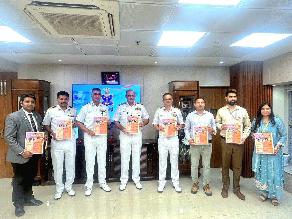 The 8th edition of 𝑼𝒅𝒂𝒏𝒕𝒊𝒌𝒂 – the exclusive half yearly newsletter for Naval Civilians – was launched today by Vice Admiral Sanjay Bhalla, Chief of Personnel at Naval Headquarters,  New Delhi. 

Known for its engaging content and impactful outreach, 𝑼𝒅𝒂𝒏𝒕𝒊𝒌𝒂