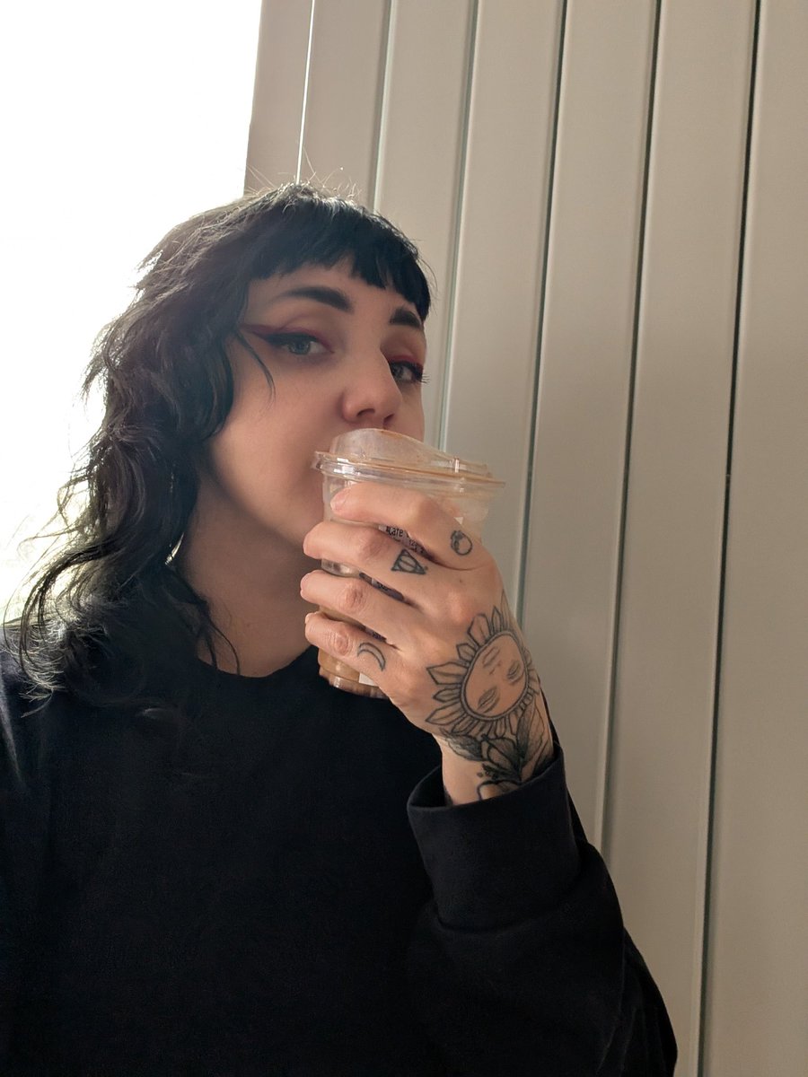 It's 6pm. <a href="/MoonfrostGame/">Moonfrost</a> is out. My head is buzzing with excitement I forgot to ask for decaf. It's gonna be a looooooong night people. 😅