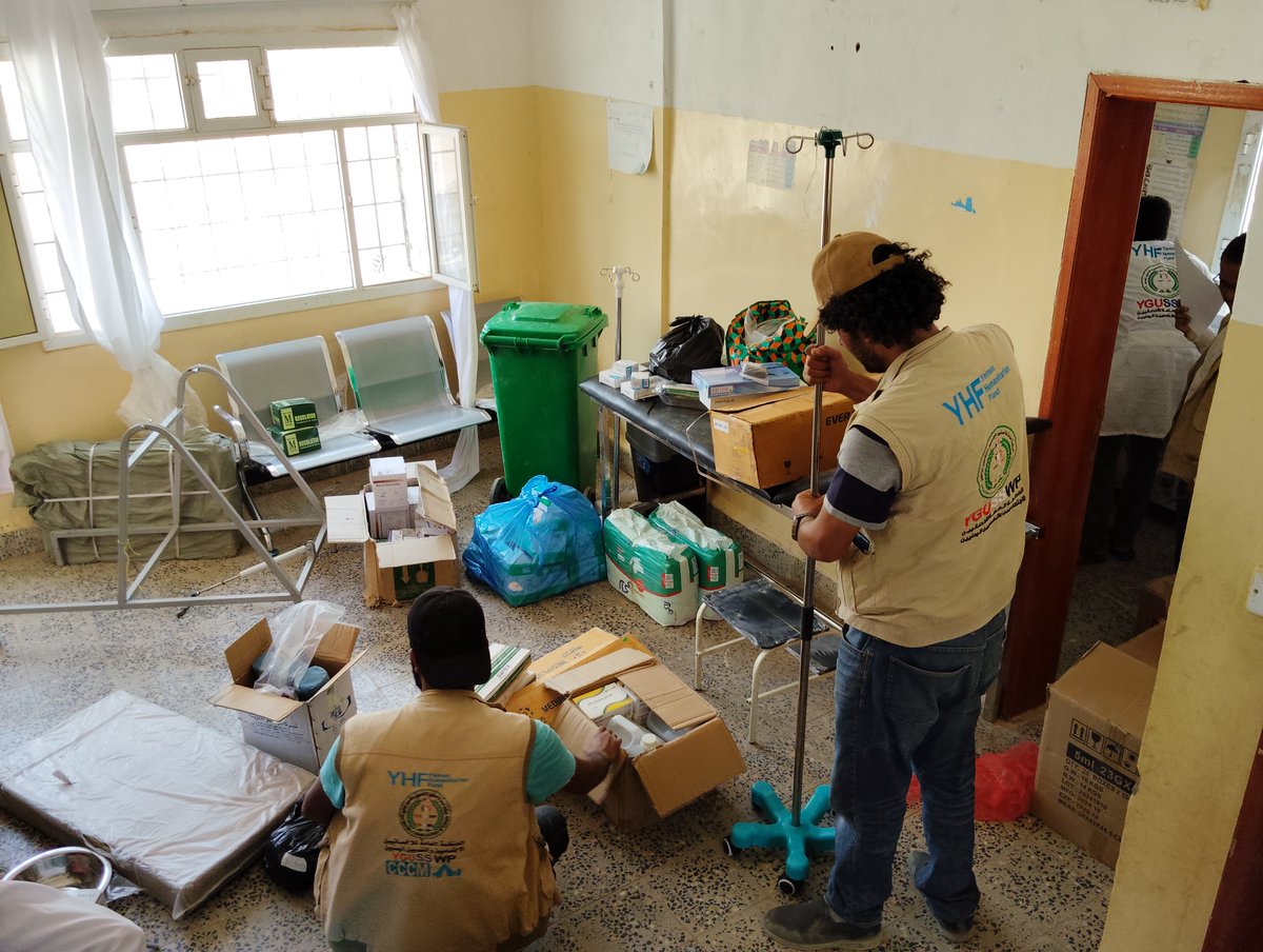 ygusswp's tweet image. With generous support from @YHF_Yemen,@YGUSSWP delivered the 1st phase of medical drugs to #AlSalab_Health_Unit, #Majzar.
This boosts healthcare delivery amid rising needs, helping treat patients and improve community health.
@OCHAYemen @CBPFs
ygusswp.org/blog/procureme…