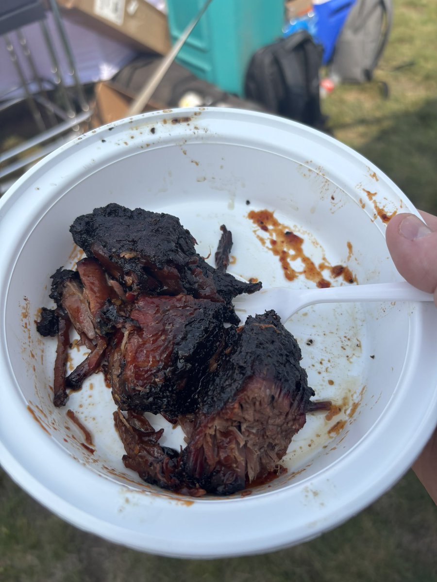 OMG <a href="/NighJamie/">Positivity Is Nigh</a> it finally happened!…I mean…a bit rude that the Maple Leafs fan line started a mile and a half away…but I’d walk to Nipawin for more of this <a href="/damsmokedamgood/">The Dam Smokehouse</a> #BestBrisketEver