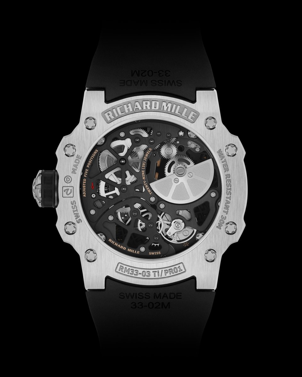 Richard_Mille's tweet image. The Grade 5 titanium case of the RM 33-03 is defined by the sleek lines of its sport-inspired design, merging the curvature of the brand’s tonneau-shaped cases with the distinctive characteristics of its circular models.
bit.ly/3TIUof2