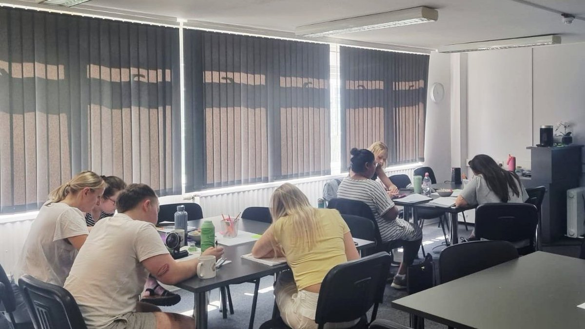 LEOtraining5's tweet image. 🌟 Day 3 of ITAP is complete!
🔎 Today our incredible ITT cohort explored how to create effective learning environments, behaviour management & implementing rewards & sanctions.
🥳 We are so excited for September – what a fantastic start they have made!
#WeAreLEO 🦁