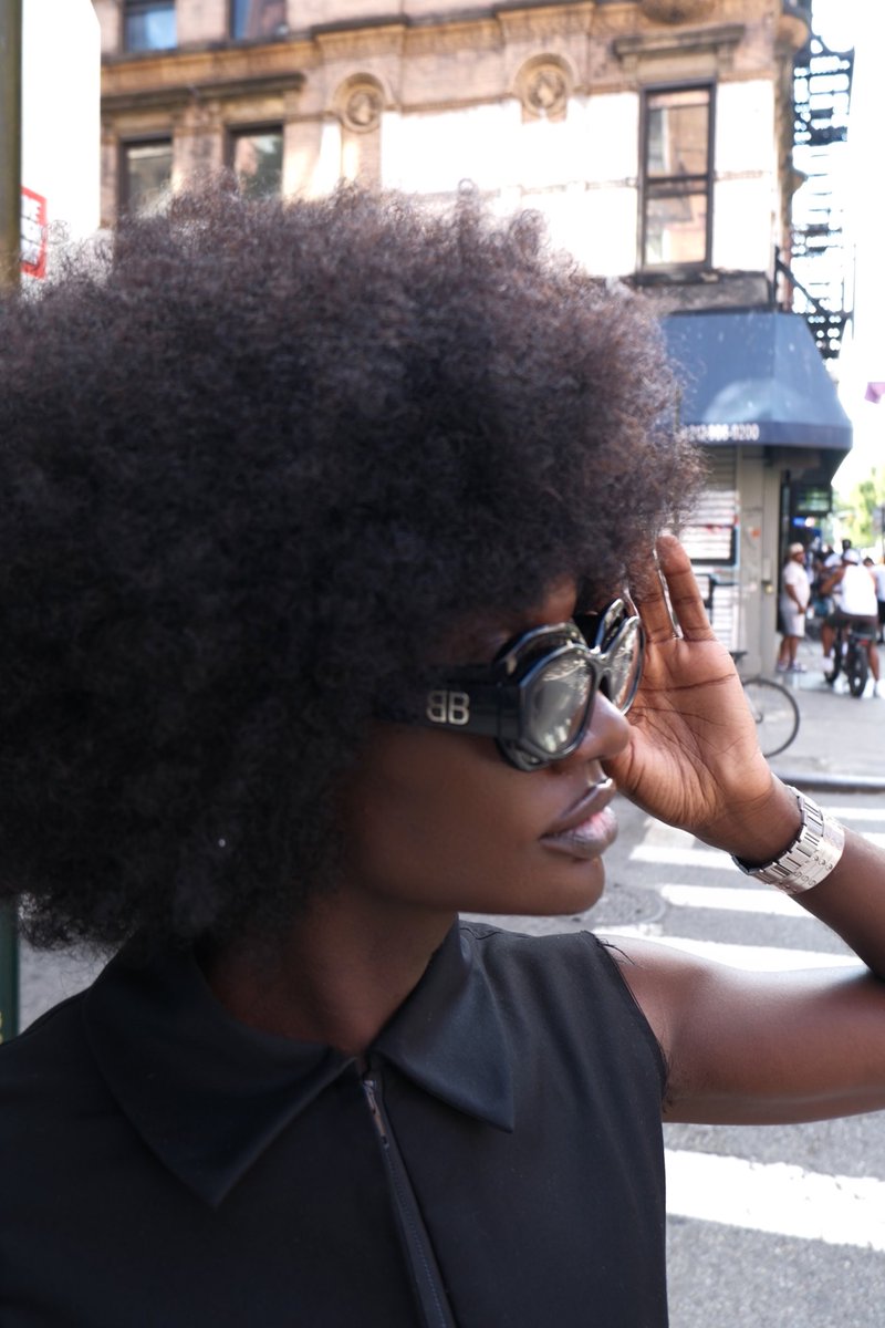 rickeythompson's tweet image. Exquisite girlaaaaaaa