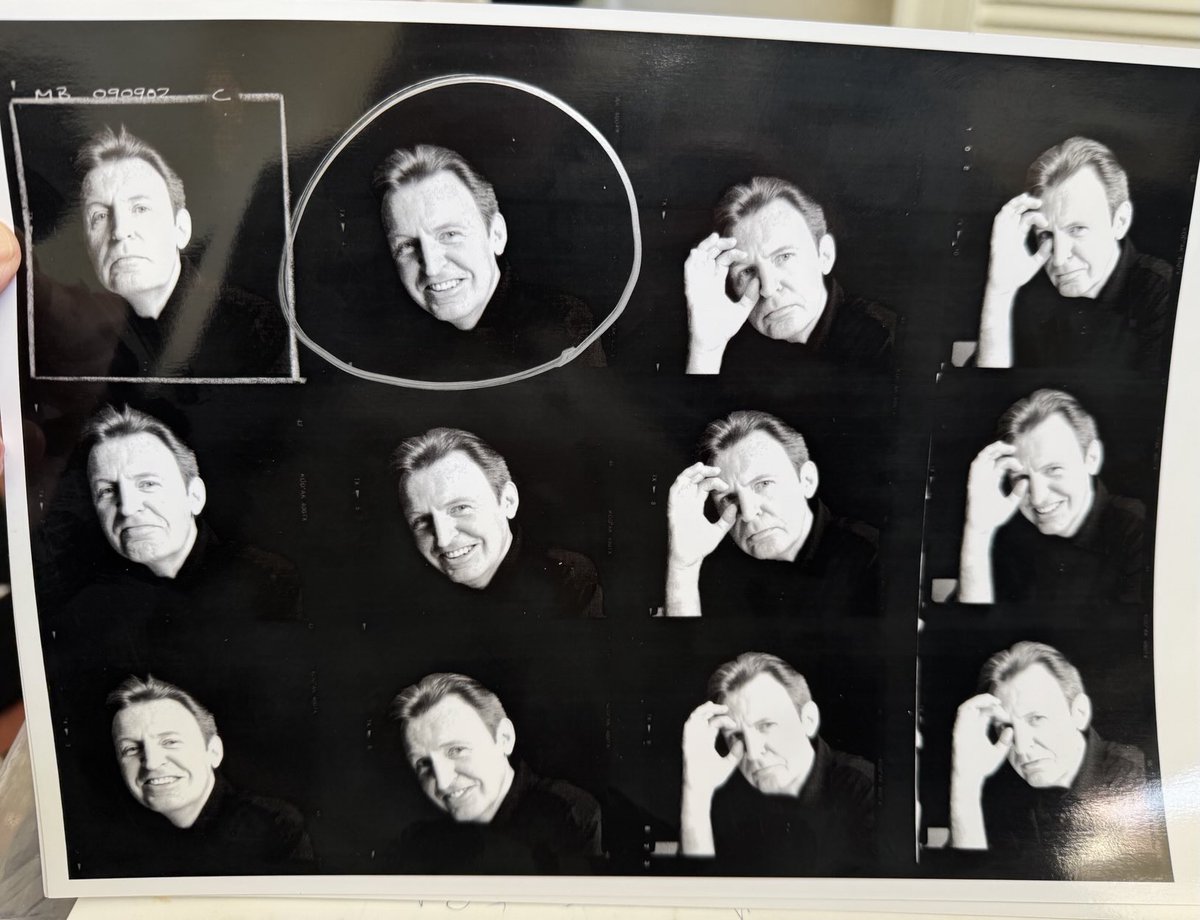 _MikeMcCartney_'s tweet image. Just found an old contact sheet by the very talented photographer Michael Birt. What was I posing for?