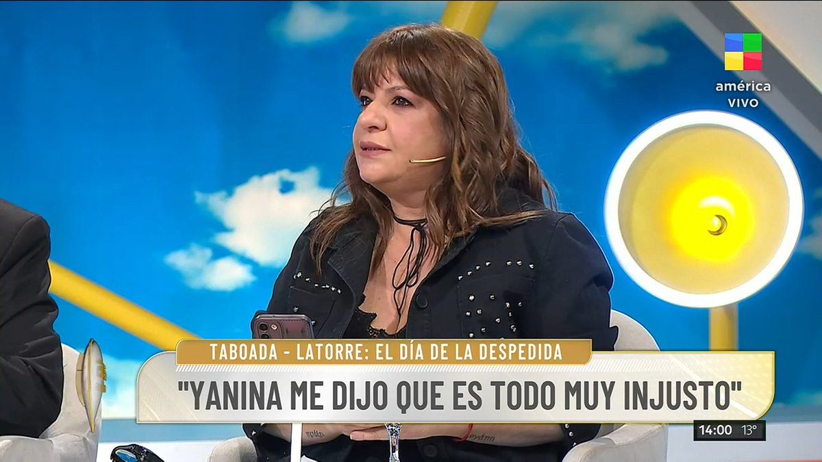 UsuarioZer0's tweet image. A la pelotuda la echaron como un perro, la bardearon, hablaron de su alcoholismo, la bloquearon, y ahí la tenés hablando bien de sus verdugos. 
Será que te lo merecías? 
#Intrusos