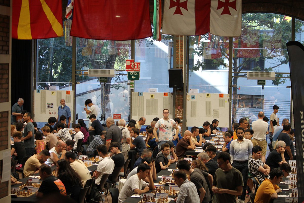 We have exhausted the availability of accommodation that we had until now. But we currently have new availability for individual accommodation near the tournament hall. Contact us for more information.

#santschess #sants #barcelona #chesstournament #accommodation #specialprice