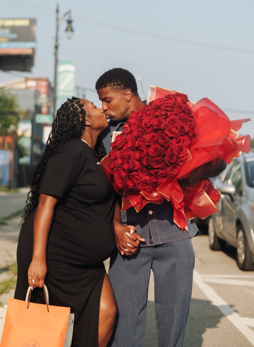 D7_Reed's tweet image. Happy Anniversary to my amazing wife.! Life is bliss with you. You changed me for the better & without you I don’t know where I would be.! I love you so much & I am grateful for each moment I get to spend with you❤️😍😘😍, to the moon & back & forevermore.!