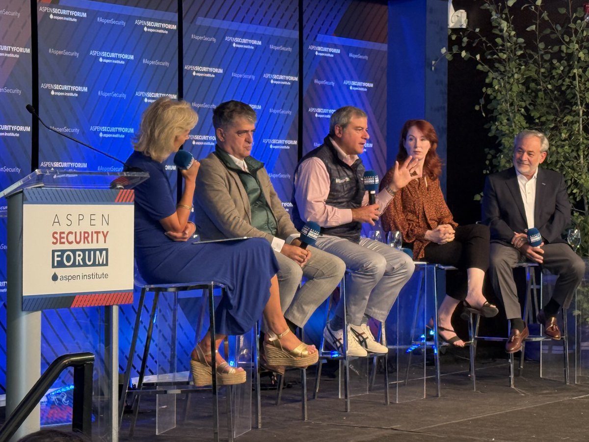 JasonBordoff's tweet image. Really enjoyed this conversation w @zannymb @OSullivanMeghan @SecBrouillette & Joel Sampaio about the renewed focus on energy security & affordability in an era of geopolitical competition and fragmentation. Thanks to @AspenSecurity #AspenSecurity.