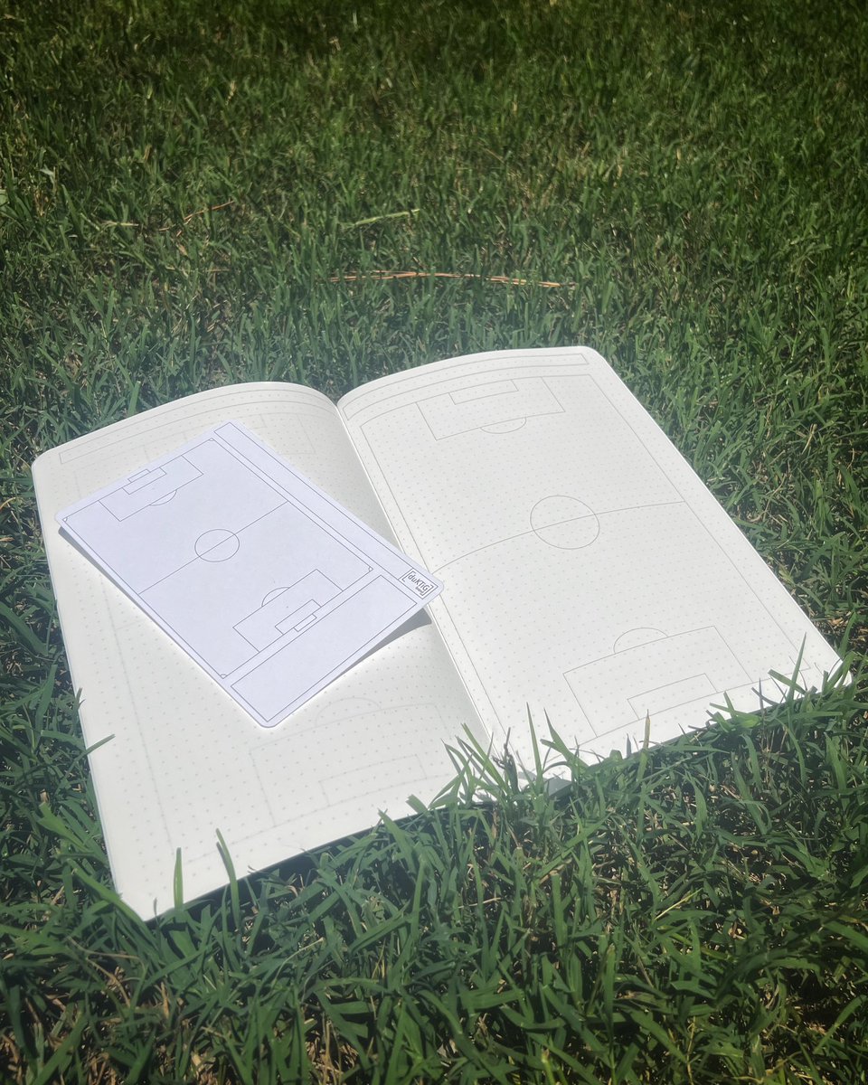 Comparing the size of the XL to other Duktig Brand products! 🔎📏📓 #PlanToBeGreat

Learn More —> duktigbrand.com/products/the-x…

#Soccer #Football #SoccerCoach #FootballCoach #SoccerNotebook #FootballNotebook #FootballNotepad #WaterproofNotebook #StonePaper