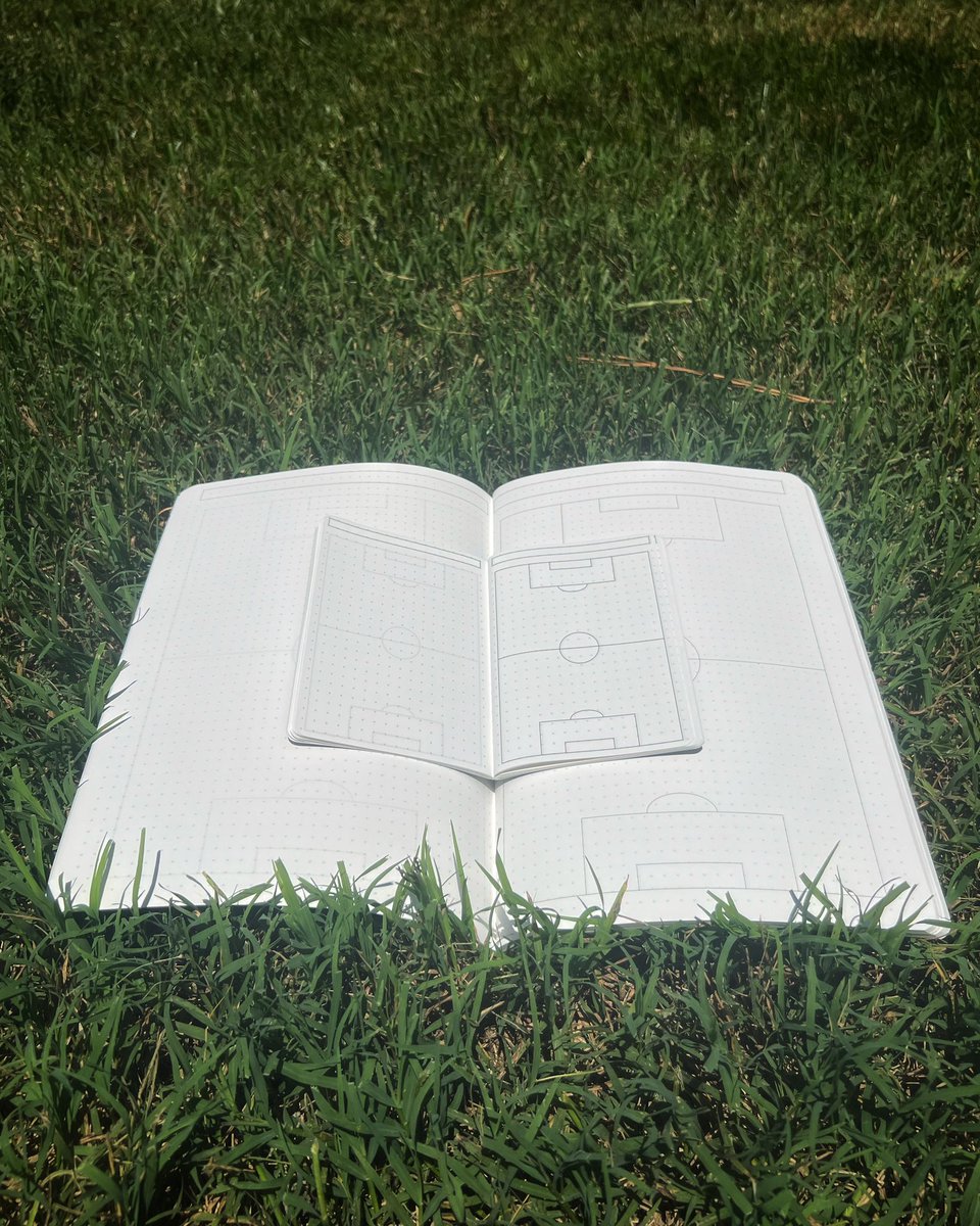 duktigbrand's tweet photo. Comparing the size of the XL to other Duktig Brand products! 🔎📏📓 #PlanToBeGreat
Learn More —> https://t.co/yq8hAdCHSP
#Soccer #Football #SoccerCoach #FootballCoach #SoccerNotebook #FootballNotebook #FootballNotepad #WaterproofNotebook #StonePaper https://t.co/YIdLnJBCE0
