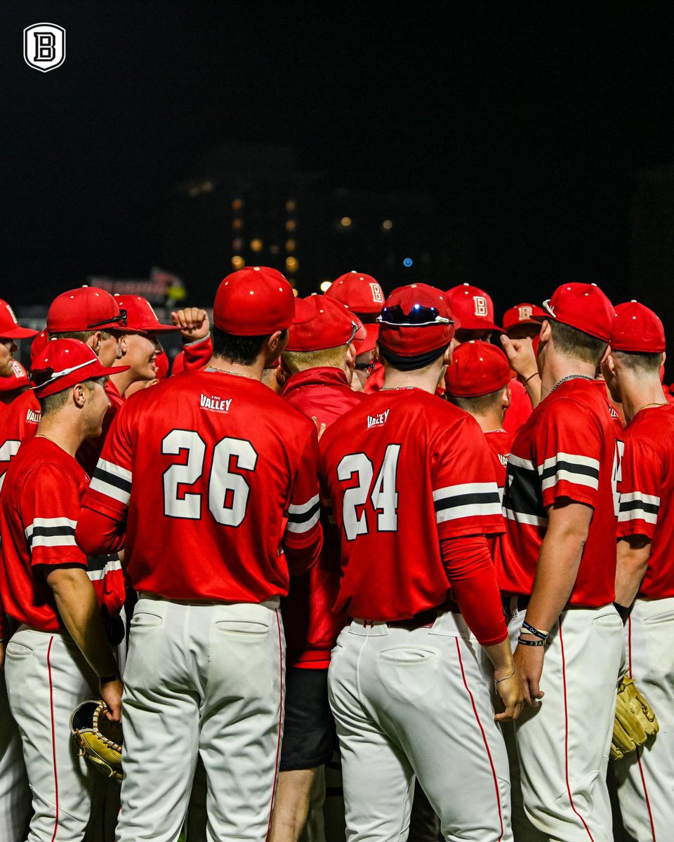 Bradley Baseball has had many quiet issues surrounding their shift of head coach.

Former Bradley pitcher Anthony Edge recently came to X with his story, and his former teammates are backing him up.

Read the full story here: bradleyscout.com/news/bradley-a…