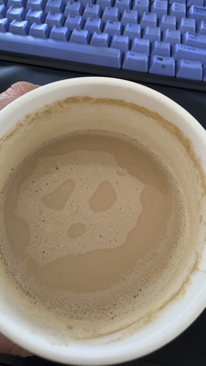 gonenlab's tweet image. Cant even enjoy coffee in peace