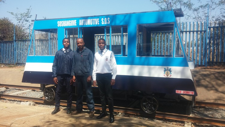 KasiEconomy's tweet photo. Soshanguve Learners Built a Train

Learners from Soshanguve Technical School of Specialisation  Mpho Bongwe, mentor Kgomotso Maimane and learner Lethabo Nkadimeng (from left to right) of the  show off their newly built solar train.

Photo: Chris Gilili https://t.co/lG90cGN496