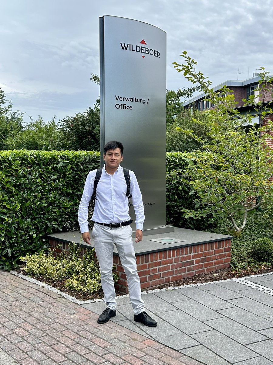 Conectando 🌉  tecnología  , personas  🤼 y una cena alemana inolvidable 🍽️ 
El pasado 14 y 15 de julio, nuestro CEO  <a href="/VicenCatalan/">Vicenç  Catalán</a> y nuestro nuevo Técnico-Comercial  Abraham Charcas Arando  viajaron a Weener (Alemania) para visitar nuestro  partner  Wildeboer Bauteile Gmb