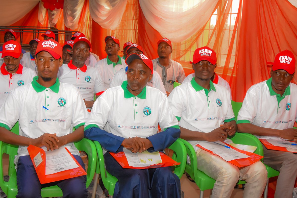 KanoPastoral's tweet image. To ensure compliance with best practices in food safety, KSADP, funded by #IsDB & #LLF, begins training of 500 youths in Kano on meat & milk processing, hygiene & storage. This will help in minimizing contamination & potential foodborne illnesses in Nigeria’s most populous state.