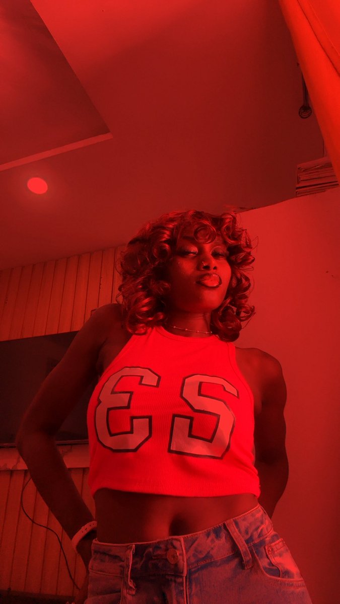 FiannaDeclutter's tweet image. Your soul’s mine.🫠