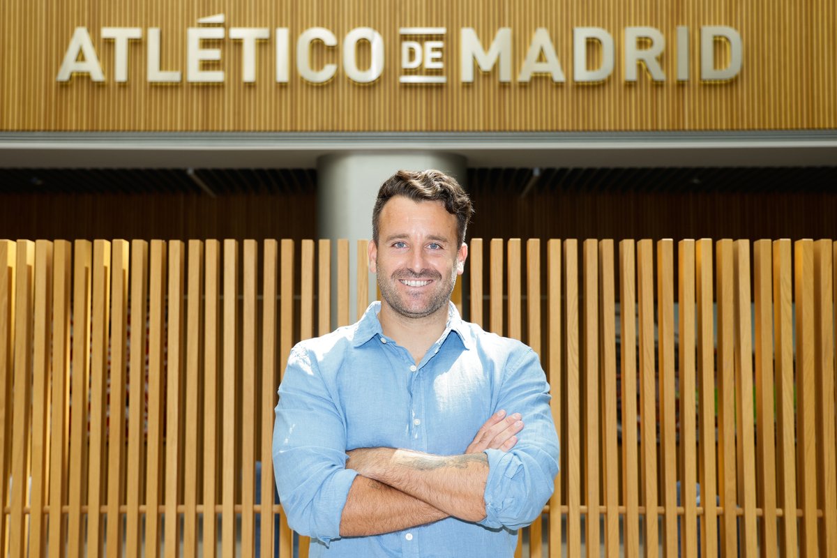 Ángel Donato, nuevo entrenador del Juvenil A🔴⚪

¡De nuevo en tu casa, Ángel! 😃