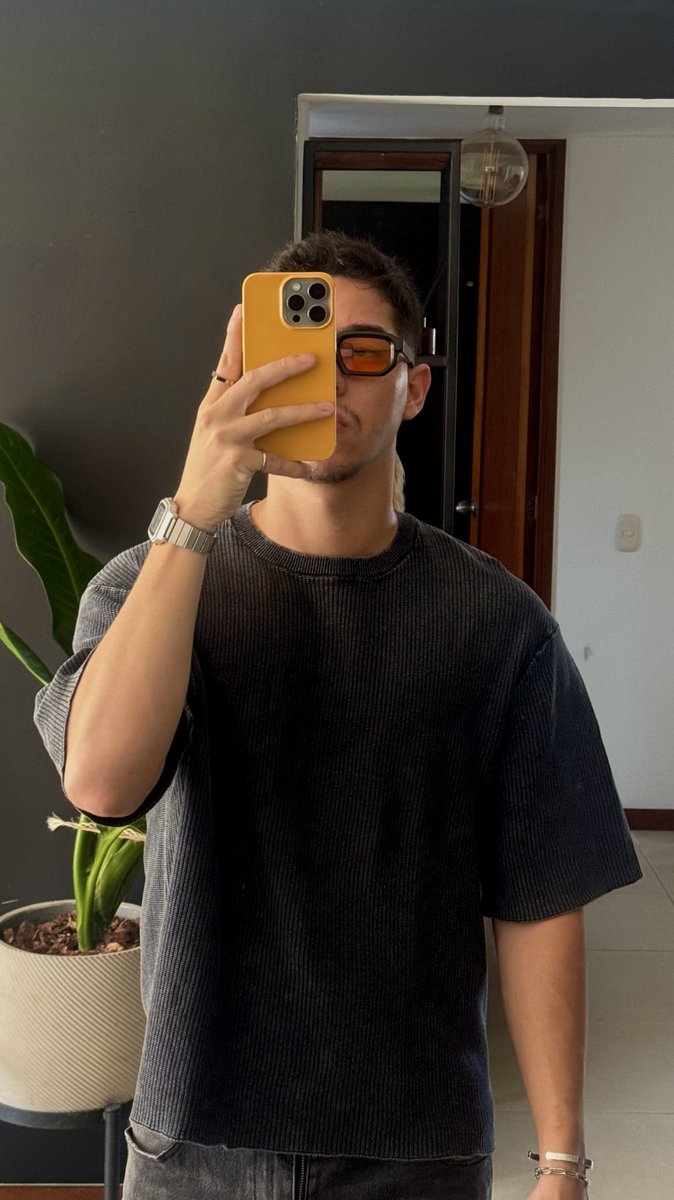 Sergiog91's tweet photo. 🕶️ https://t.co/OOXhaqkmi2