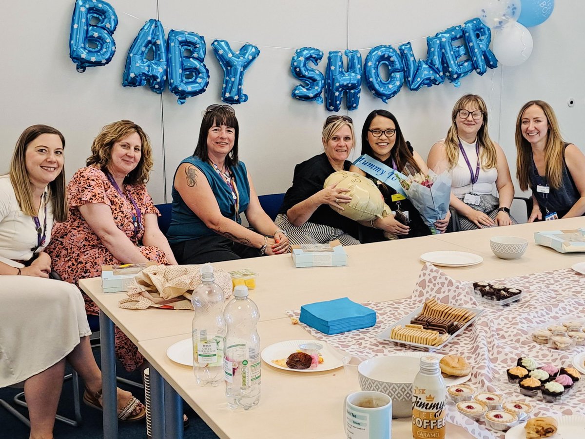 esneft_talent's tweet image. Yesterday we had an office baby shower to celebrate our lovely Pami, who begins her maternity leave this week! 🍼
Good luck Pami, and best wishes from the whole team - we will miss you very much! 🩵