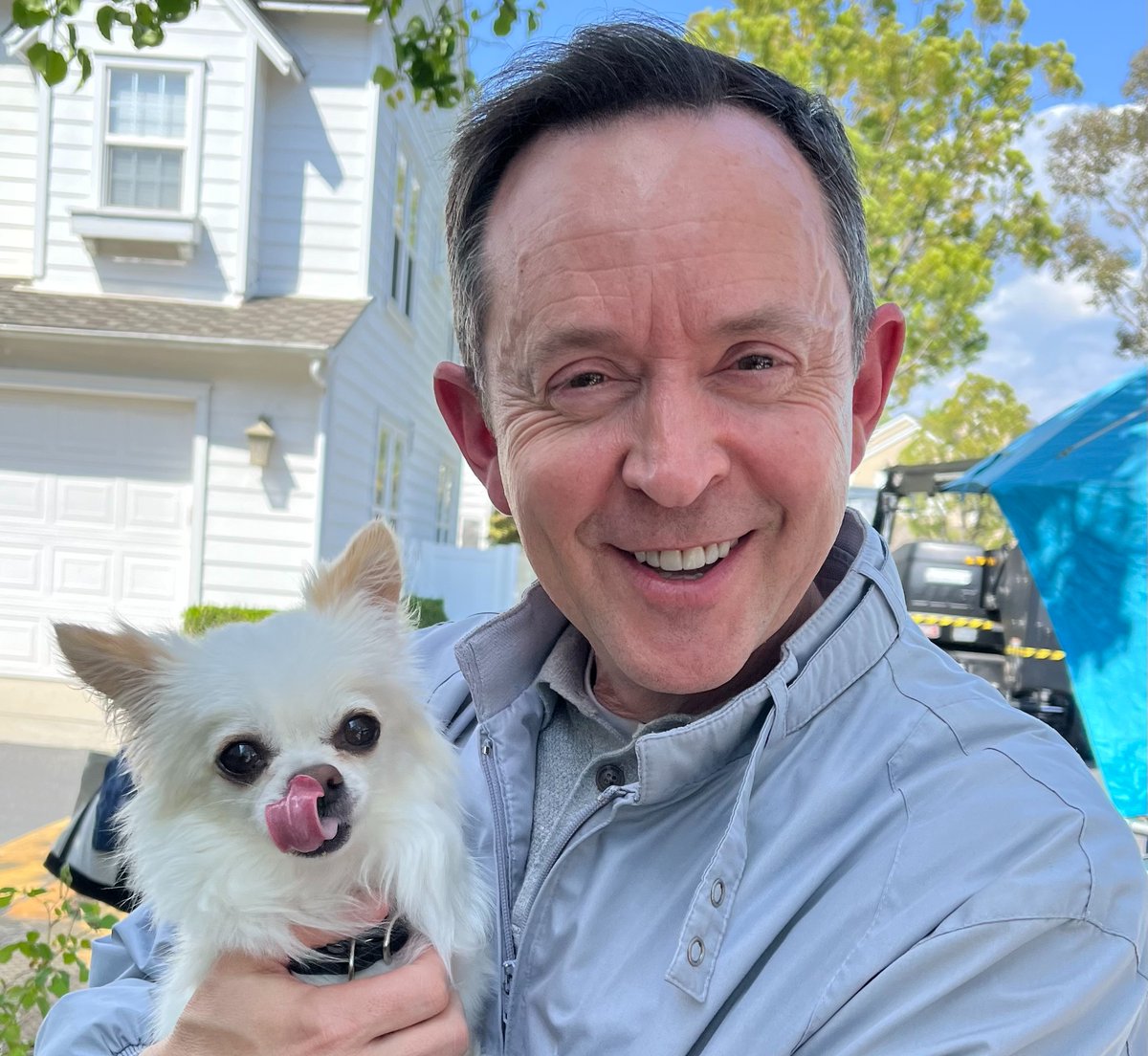 🎬 Binge-watch some serious alumni success! Richard Robichaux '96 is bringing his Lumberjack spirit to hit Hulu series Paradise, fresh off 4 Emmy noms for 2025. Catch Richard and the amazing cast streaming now. 📺🏆✨ #SFANotableAlumni #LumberjacksMakeGreat #Emmys2025

📸 Richard