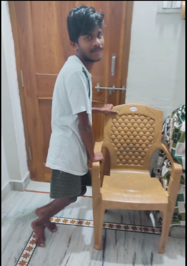 RANJITH63923006's tweet image. 📞 9492646545  8019274232
📧 ranjithbigulla@email.com  
🪪 Disability ID: 20253460170119050  
– Bigulla Ranjith Kumar
#HelpForEducation#SupportDisabled