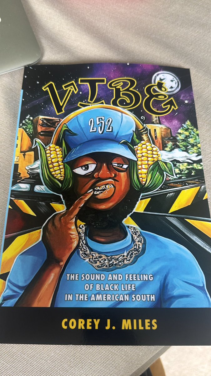 Rosscharles03's tweet image. Such a dope book. A must read for Hip-hop studies. @CoreyMiles__ did his thing!