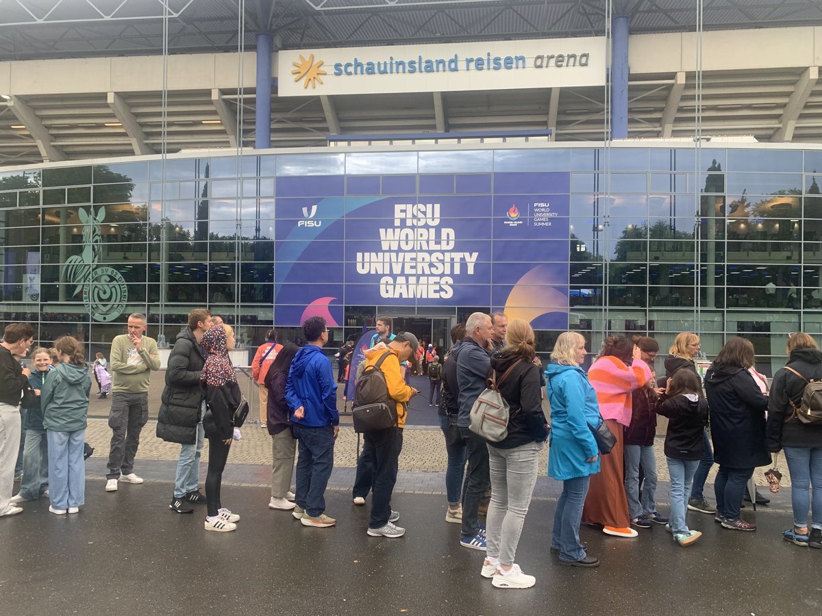 sbhtndvcgl's tweet photo. Opening Ceremony - Rhine-Ruhr 2025 FISU World University Games | 16-Jul-25 📍 Schauinsland-travel-arena, Duisburg
#RhineRuhr2025 #FlameRelay #FISUGames2025
#rhineruhr2025 #worlduniversitygames #fisu
📺Watch LIVE here👉 https://t.co/4szJk27wXo https://t.co/mwfcFaXnQR