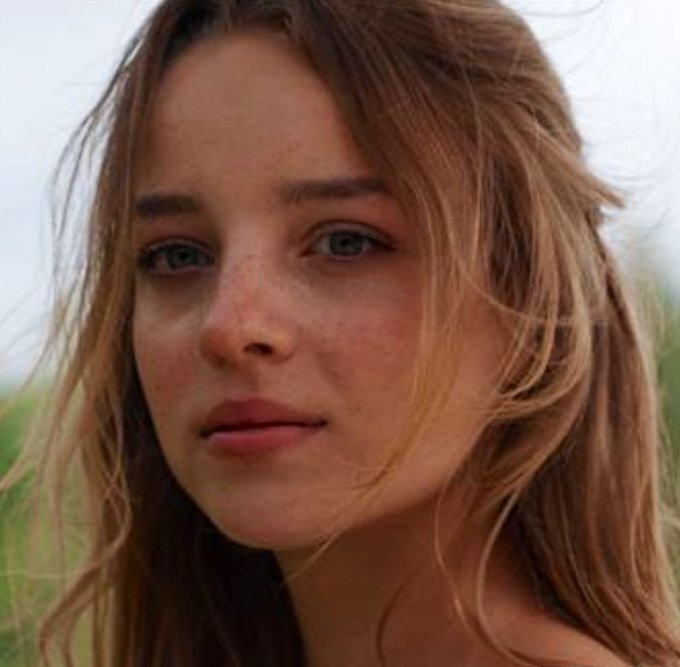 Srite91's tweet image. Zelda will be played by Bo Bragason in the live action The Legend of Zelda film in 2027.
more: rity.site/4Epf3