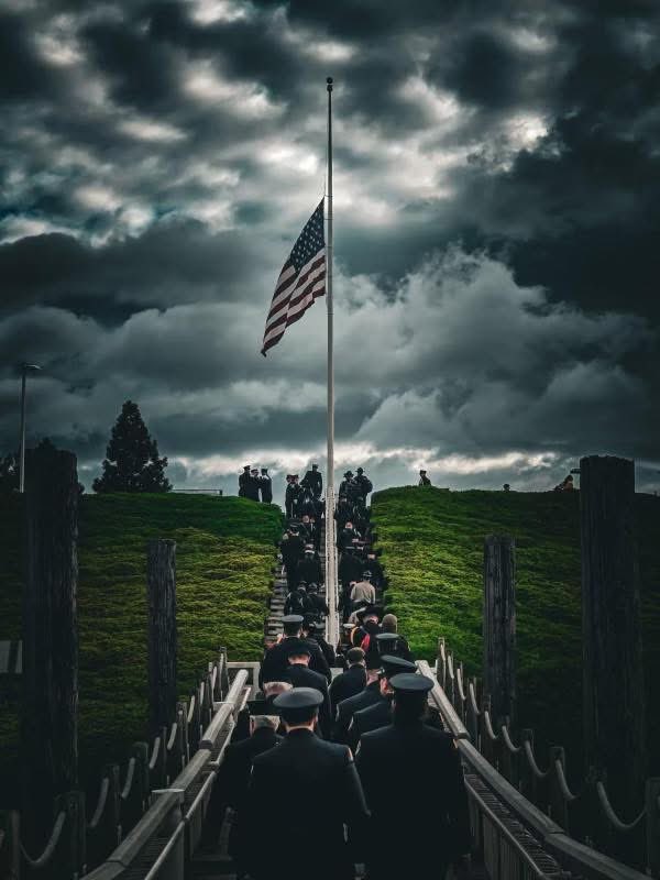 TimSheehyMT's tweet image. I was proud to see dozens of our Montana firefighters travel to Idaho to support the services for the brave fallen firefighters who were killed in Idaho. We stand together and will always remember the fallen.