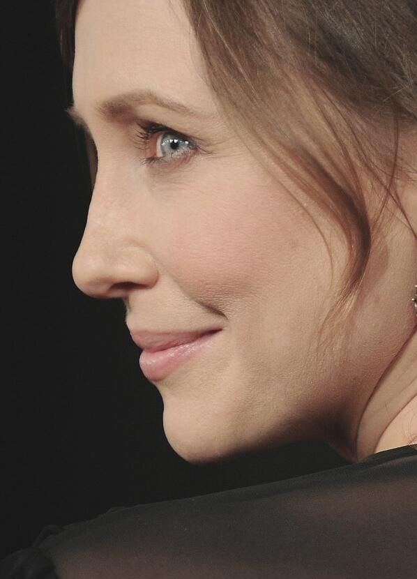 the side profile of dreams