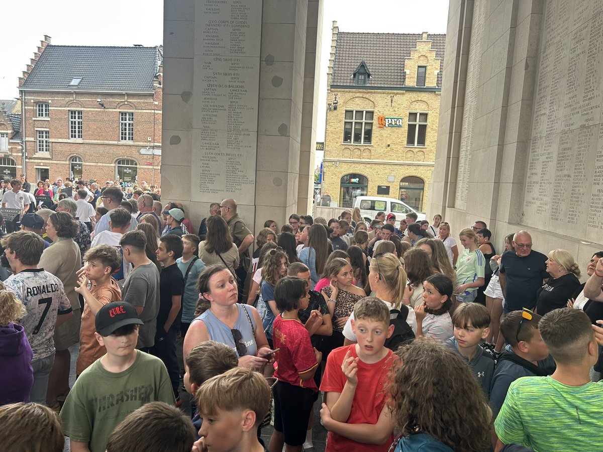 REstjohns's tweet photo. The Menin Gate getting ready for the service https://t.co/npnBbixulQ