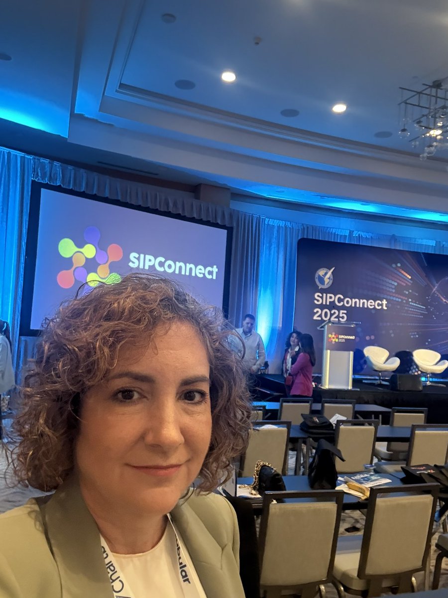 aplanells's tweet image. Desde Miami en el #SIPConnect2025, viendo cómo la inteligencia artificial está revolucionando los medios de comunicación.