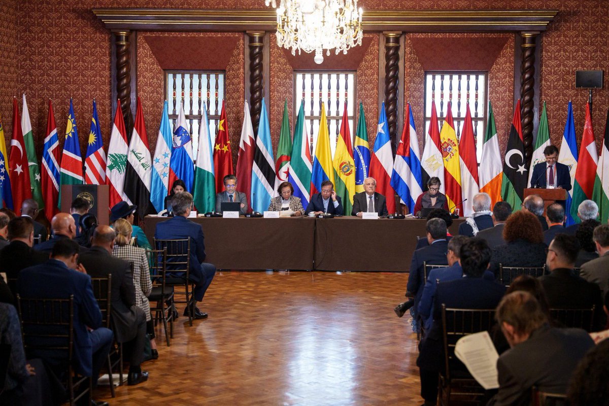 Here’s a photo of 30 countries — including human rights models like Colombia, Venezuela, Cuba, and South Africa — pretending Israel is a bigger problem than the hunger, violence, corruption, and political decay they face at home.

Joined by the one and only antisemite Francesca