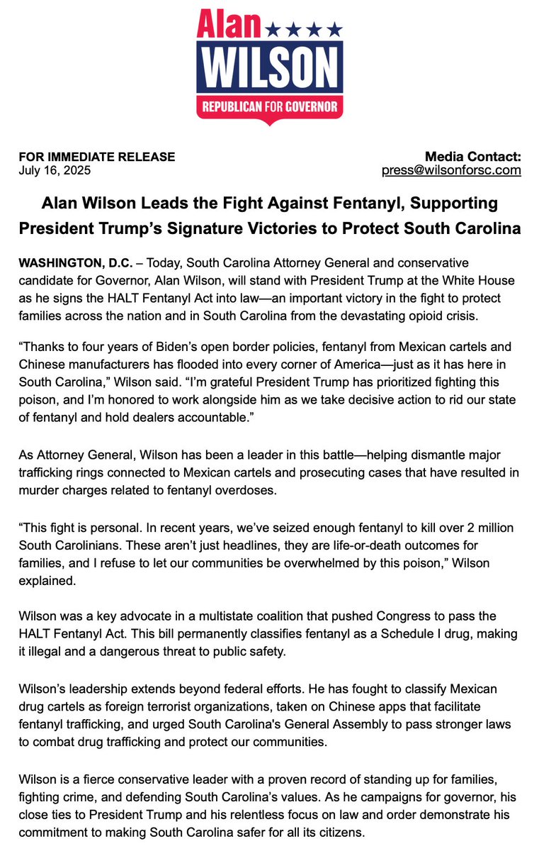 Claire_Rob13's tweet image. .@AGAlanWilson has been fighting to get fentanyl off our streets and protect SC families. Today, he'll be with @POTUS as the HALT Fentanyl Act is signed into law