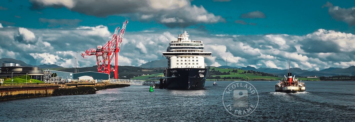 Panorama of the Wylleum, Greenock ocean terminal Cranes, Mein Schiff &amp; the lady of the Clyde, PS Waverley, on the River Clyde this morning, taken from the Beacon Arts Centre.

#VisitInverclyde

<a href="/ForTheBurds/">GeorgeWyllie, 1921-2012</a> <a href="/discinverclyde/">Discover Inverclyde</a> <a href="/tuicruises/">TUI Cruises</a> <a href="/PS_Waverley/">Paddle Steamer Waverley</a> <a href="/thebeaconarts/">Beacon Arts Centre</a> <a href="/WillieSutherl10/">Willie Sutherland</a>