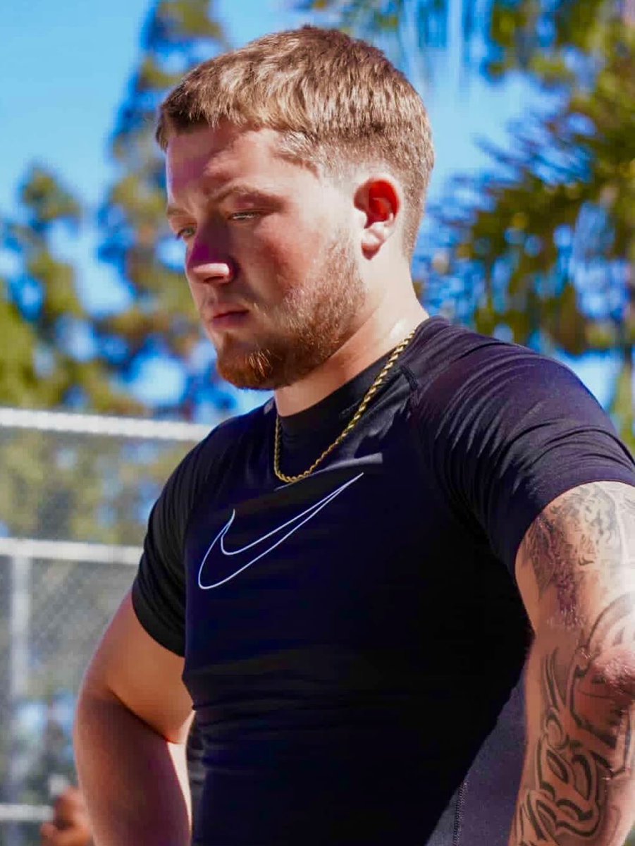 Logan8Ebnet's tweet image. Summer Ballin🌴

@ELAC_Football @arnie_55 @_CoachJustinR @CoachKota @d_presley14 @Coach_Rich28 @CoachDanny10 @JUCOFFrenzy