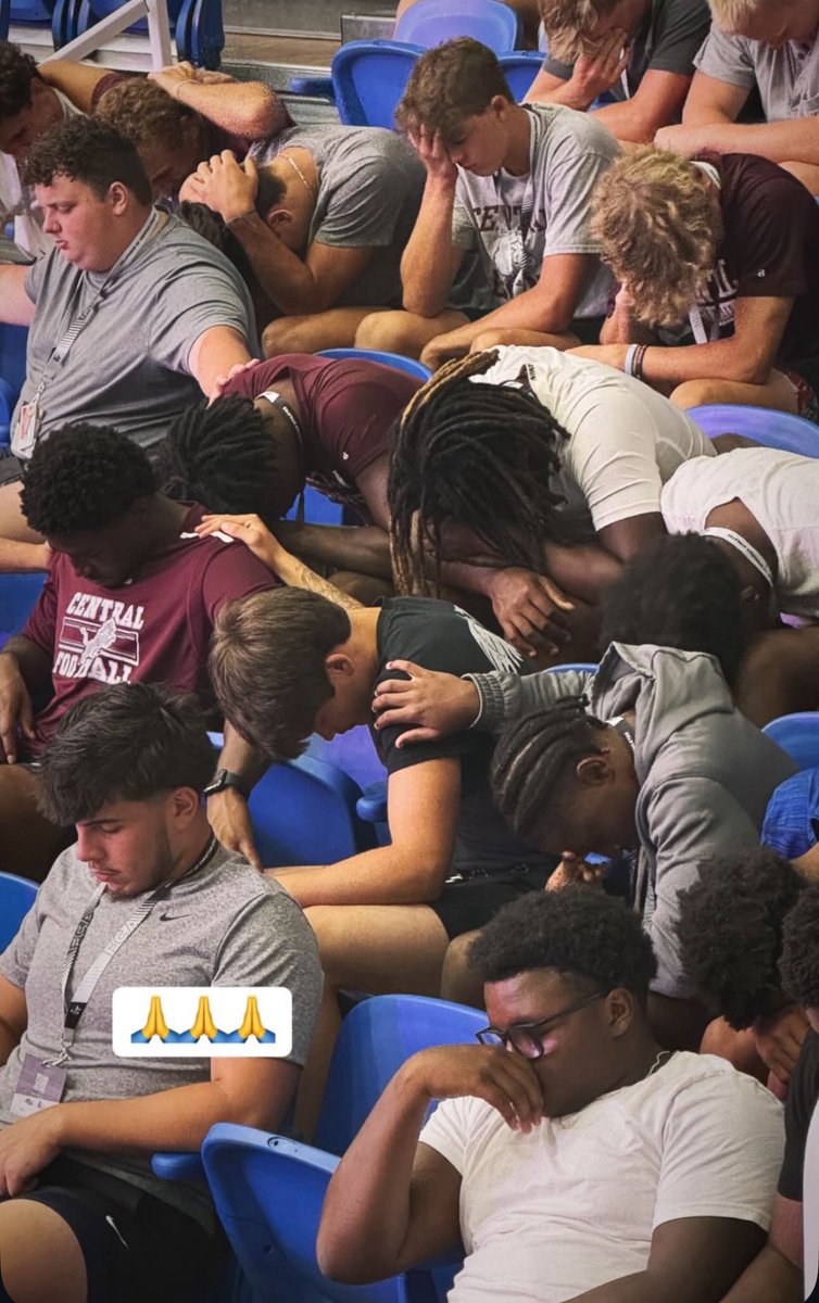 LIONSTRONGFB's tweet image. FCA Camp 2025

“GLORY” 

@mindsetmediastd @Championsmaca