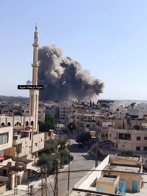 Srite91's tweet image. The home of Daraa's governor was targeted in an Israeli military operation.  
Up to 10 strikes hit Daraa in the latest Israeli attack on Syria.
Breaking news: rity.site/4Epf3