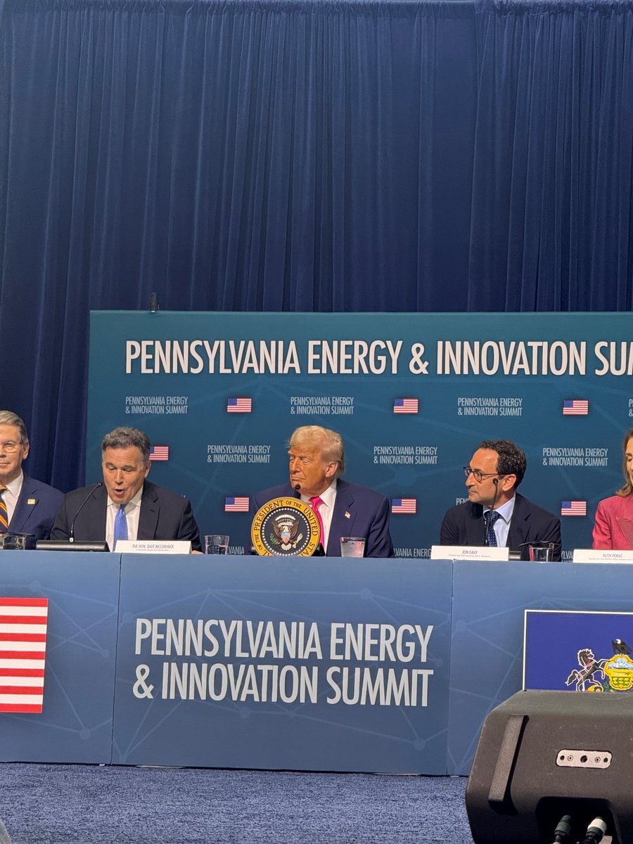 SenatorGebhard's tweet image. Honored to attend the first-ever #PA 𝐄𝐧𝐞𝐫𝐠𝐲 & 𝐈𝐧𝐧𝐨𝐯𝐚𝐭𝐢𝐨𝐧 𝐒𝐮𝐦𝐦𝐢𝐭 in Pittsburgh—thanks to President Trump & Senator McCormick for hosting.
Great insights on unleashing PA’s energy potential, advancing AI, and creating real jobs. #Energy #AI #PA