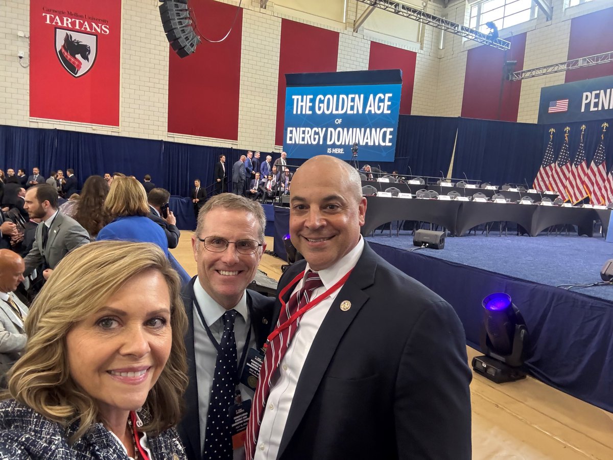 SenatorGebhard's tweet image. Honored to attend the first-ever #PA 𝐄𝐧𝐞𝐫𝐠𝐲 & 𝐈𝐧𝐧𝐨𝐯𝐚𝐭𝐢𝐨𝐧 𝐒𝐮𝐦𝐦𝐢𝐭 in Pittsburgh—thanks to President Trump & Senator McCormick for hosting.
Great insights on unleashing PA’s energy potential, advancing AI, and creating real jobs. #Energy #AI #PA
